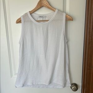Redhaute for Evereve gauzy tank top, M